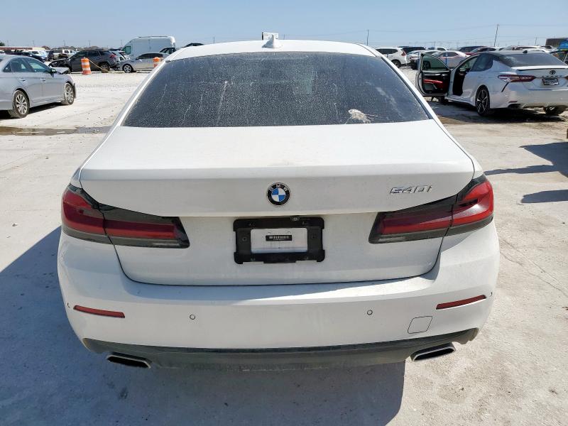  BMW 5 SERIES 2021 Белы