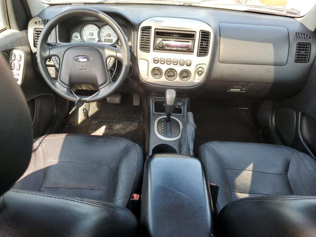2005 Ford Escape Limited VIN: 1FMYU04175KD88717 Lot: 65957955