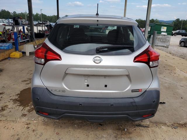  NISSAN KICKS 2020 Srebrny