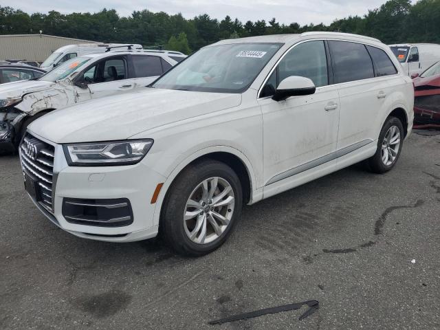2018 Audi Q7 Premium Plus  