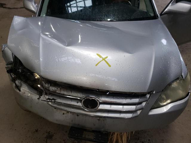 2006 TOYOTA AVALON XL  
