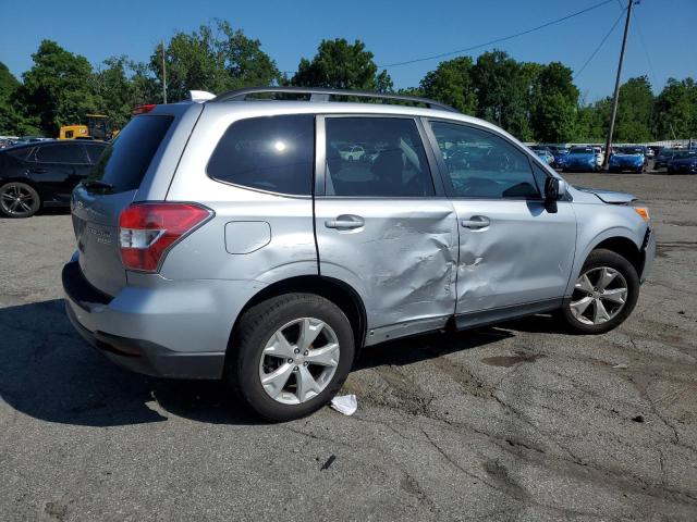  SUBARU FORESTER 2016 Srebrny