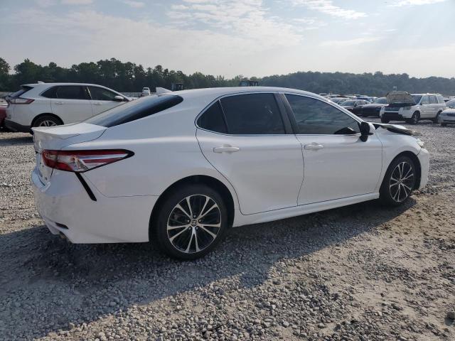  TOYOTA CAMRY 2020 White