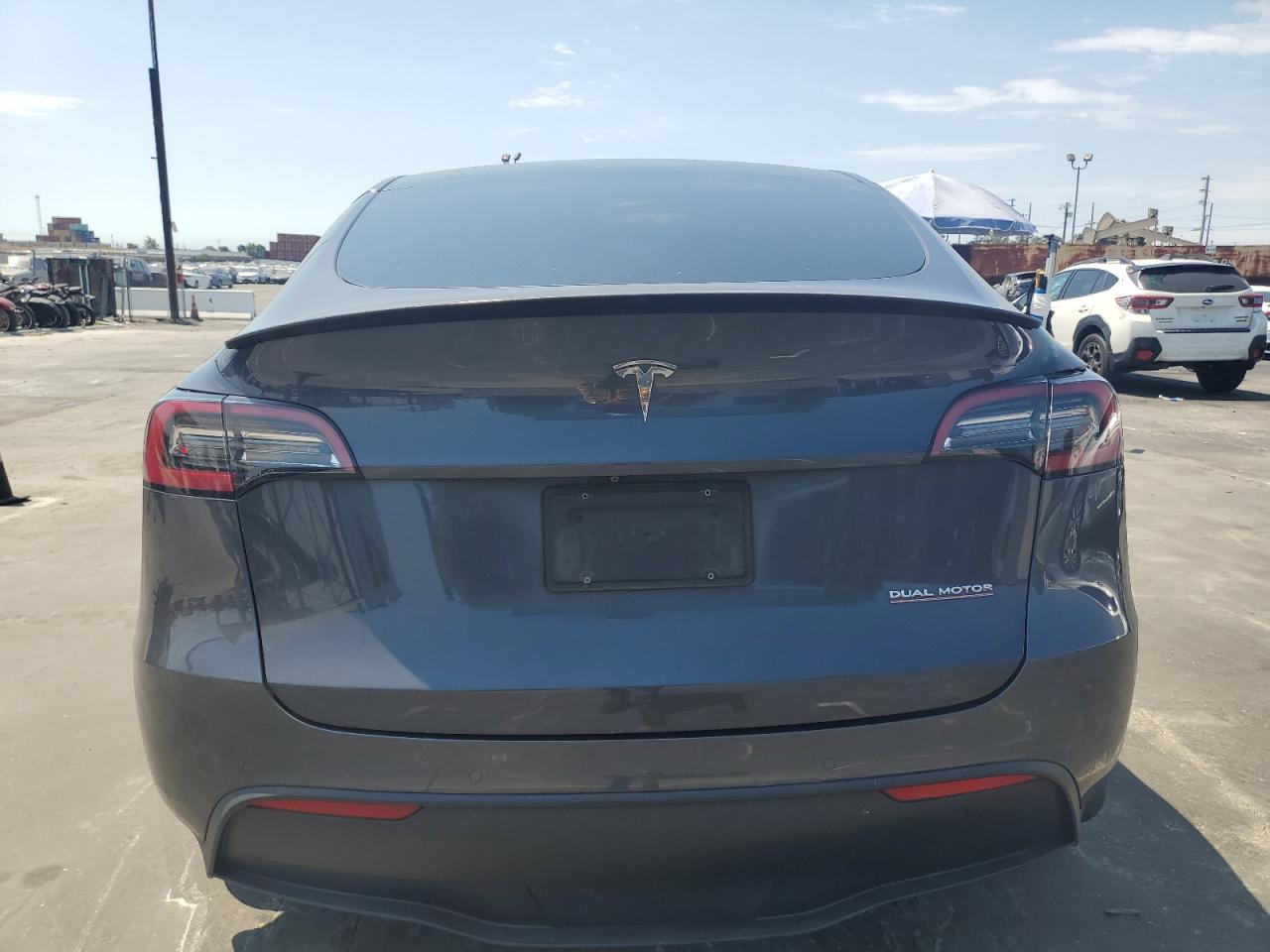 2021 Tesla Model Y VIN: 5YJYGDEF8MF194688 Lot: 64663755