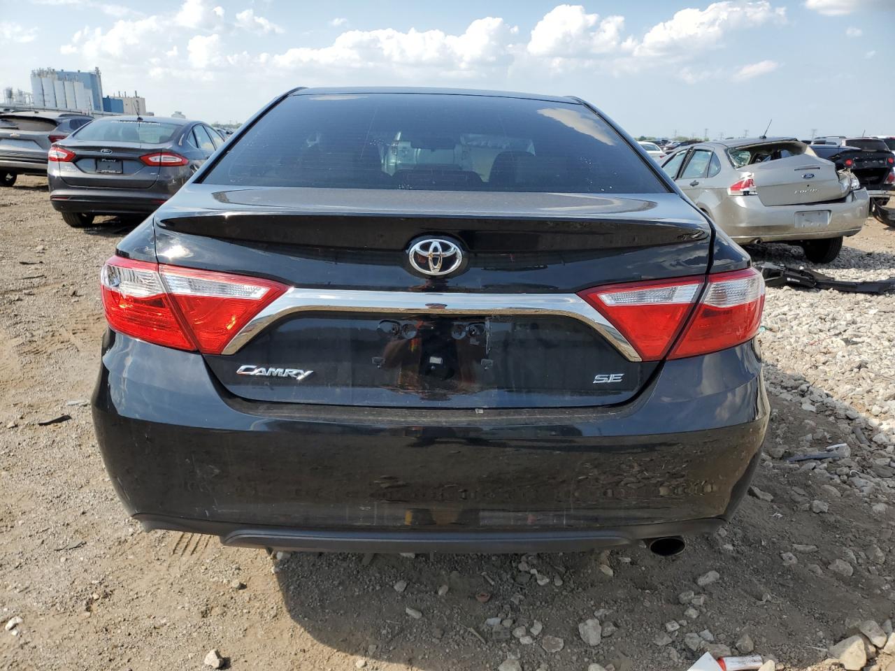 2016 Toyota Camry Le VIN: 4T1BF1FK3GU579585 Lot: 62943255