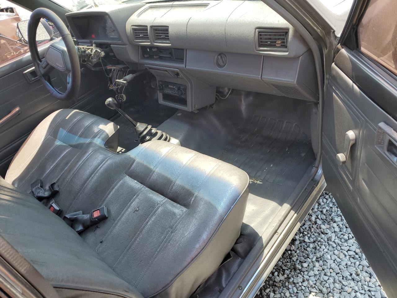 1988 Toyota Pickup 1/2 Ton Rn50 VIN: JT4RN50R4J5148130 Lot: 64646675