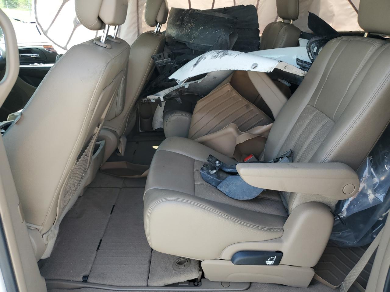 2014 Chrysler Town & Country Touring L VIN: 2C4RC1CG6ER300748 Lot: 65120605