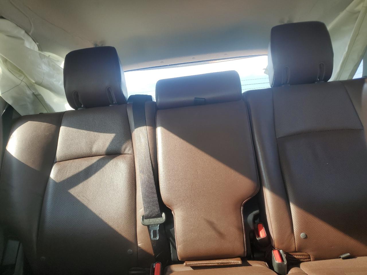 2015 Toyota 4Runner Sr5/Sr5 Premium VIN: JTEBU5JR1F5256081 Lot: 64894525