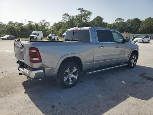  RAM 1500 2019 Srebrny