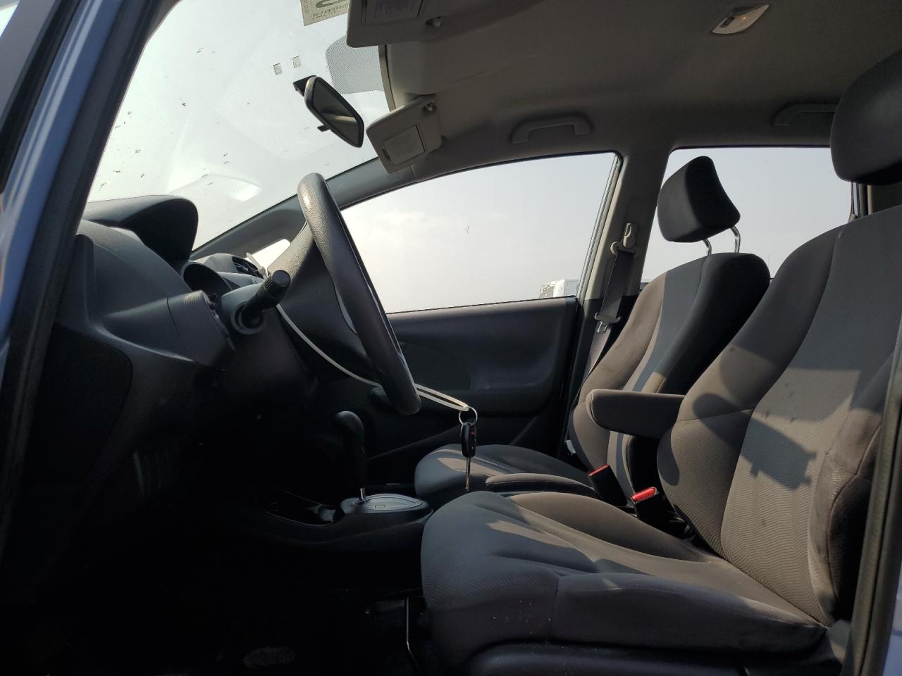 2009 Honda Fit Lx VIN: JHMGE88519S805617 Lot: 64778225