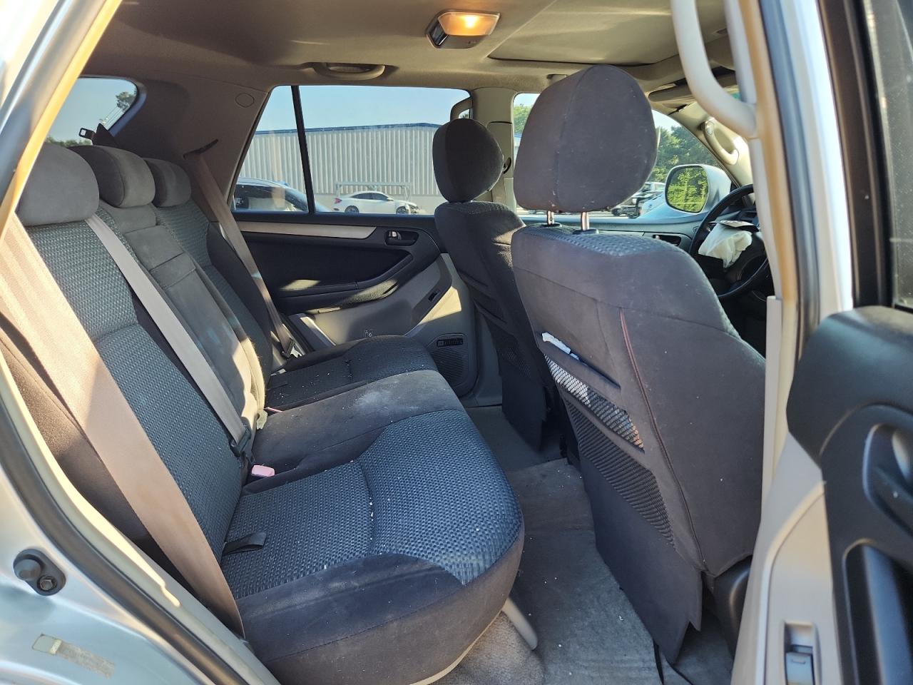 2004 Toyota 4Runner Sr5 VIN: JTEBU14R040045100 Lot: 64144845