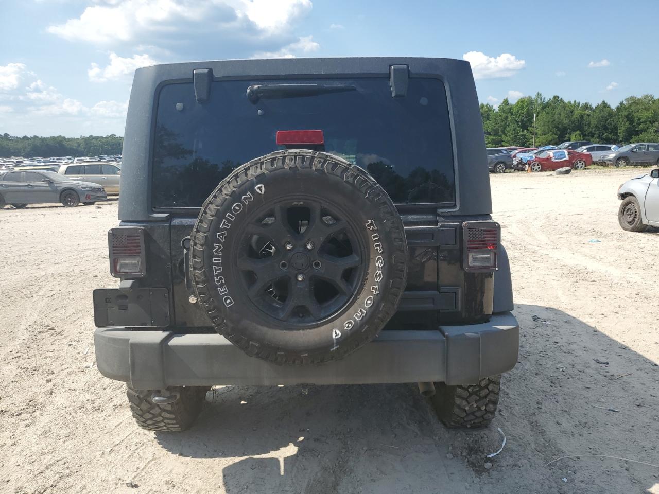 2015 Jeep Wrangler Unlimited Sport VIN: 1C4BJWDG1FL745377 Lot: 62645755