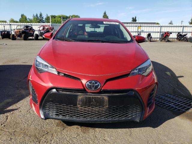  TOYOTA COROLLA 2017 Красный
