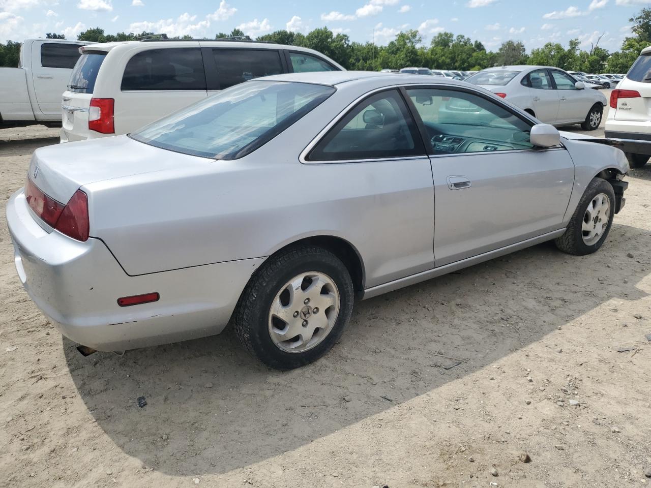 2000 Honda Accord Ex VIN: 1HGCG3254YA034033 Lot: 64208385