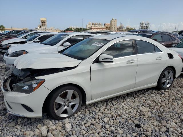 Sedans MERCEDES-BENZ CLA-CLASS 2017 Biały