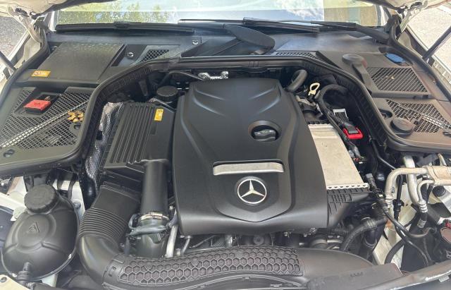 Седаны MERCEDES-BENZ C-CLASS 2015 Белый