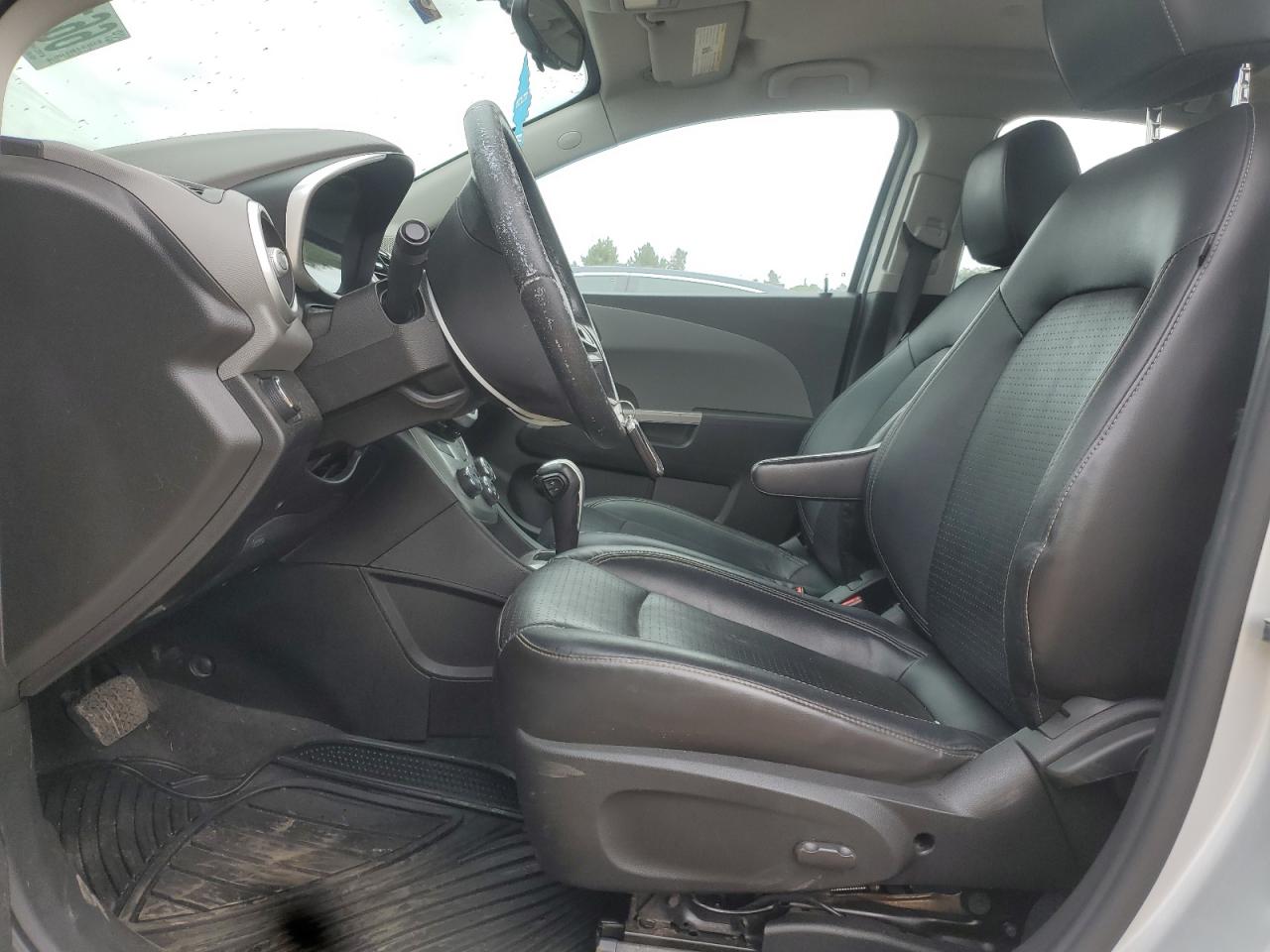 2018 Chevrolet Sonic Premier VIN: 1G1JF5SB1J4104885 Lot: 66148005