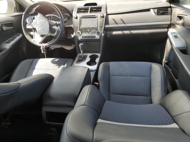  TOYOTA CAMRY 2014 Srebrny