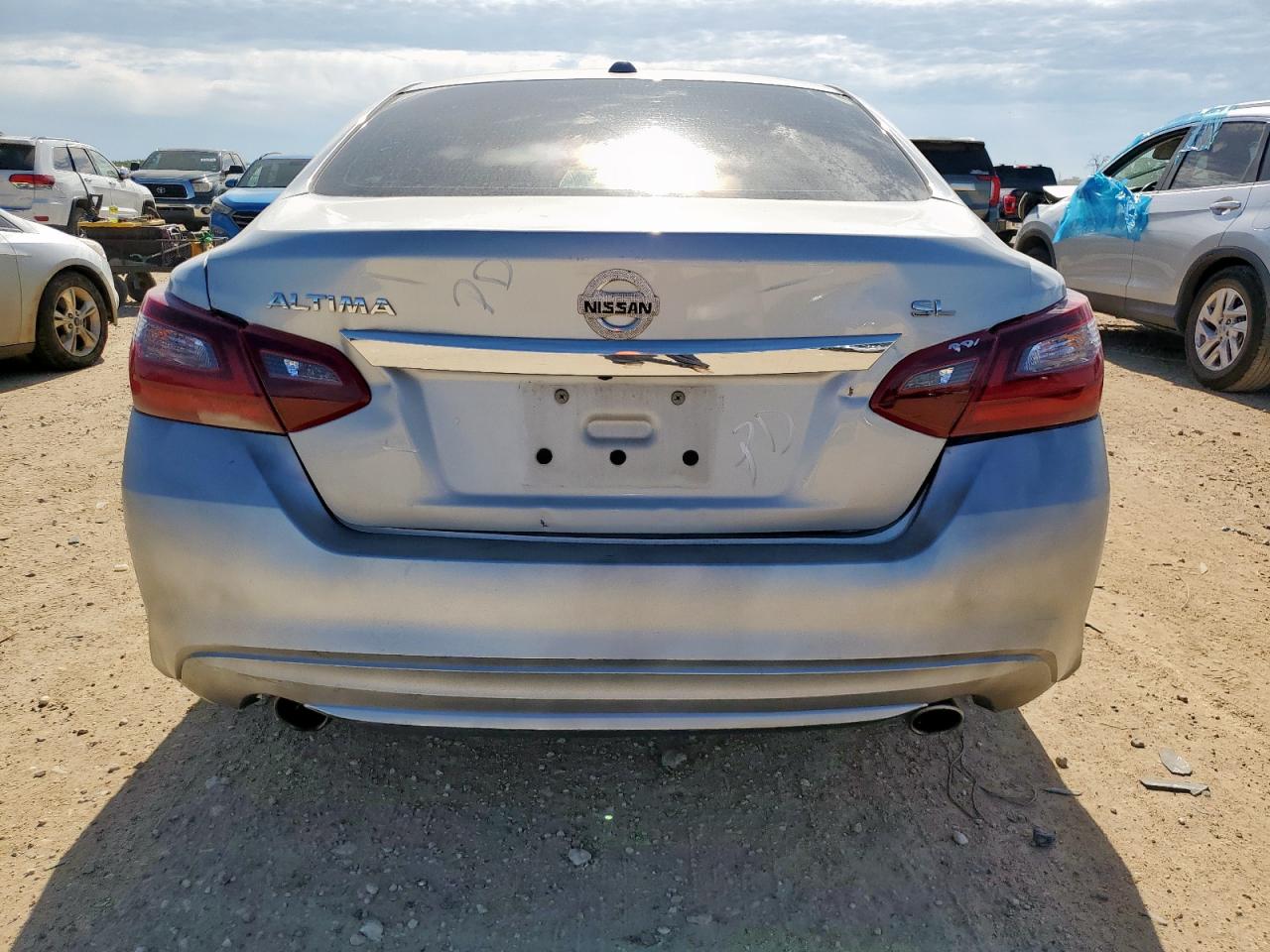 1n4al3ap8jc128971 1N4AL3AP8JC128971 2018 Nissan Altima 2.5