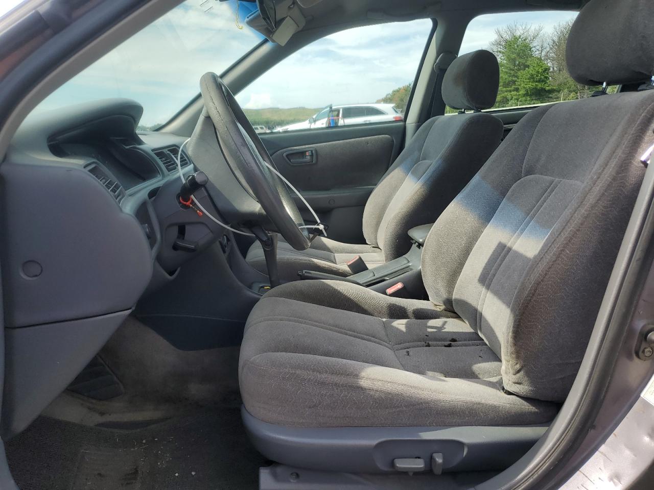 1999 Toyota Camry Ce VIN: 4T1BG22K5XU602485 Lot: 63117655