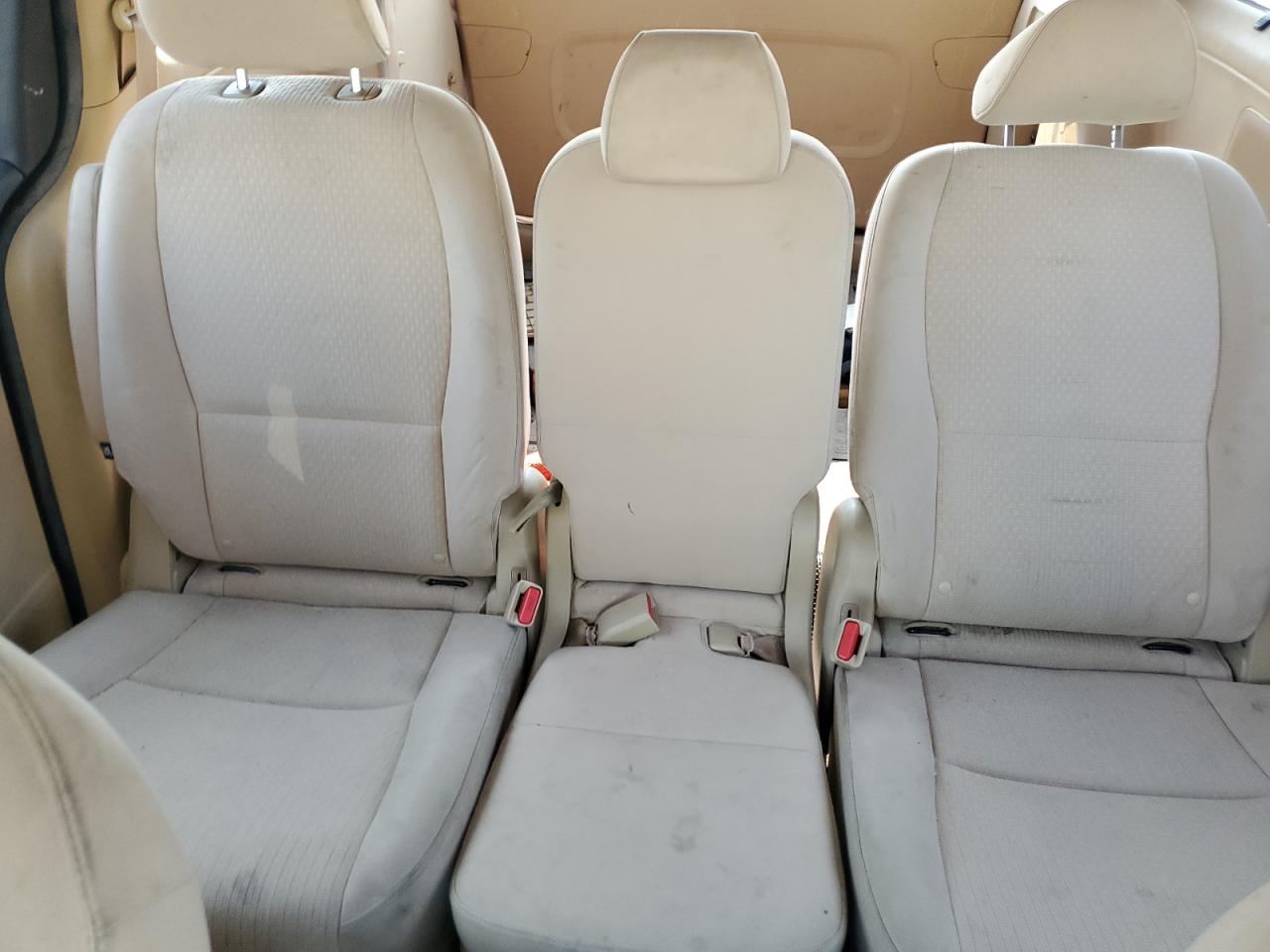 2016 Kia Sedona Lx VIN: KNDMB5C11G6093406 Lot: 64296475