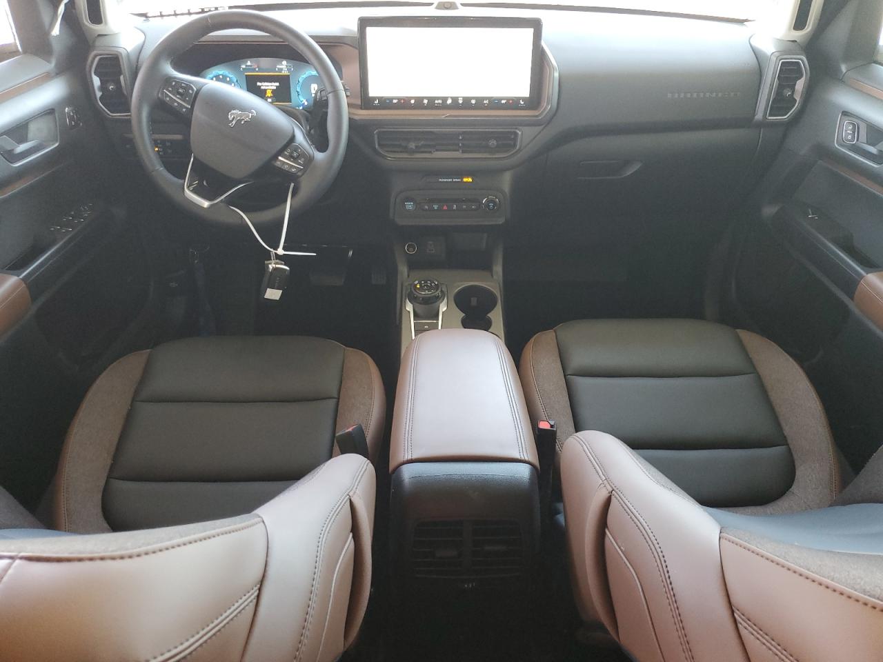 2025 Ford Bronco Sport Outer Banks VIN: 3FMCR9CN9SRE65633 Lot: 64436915