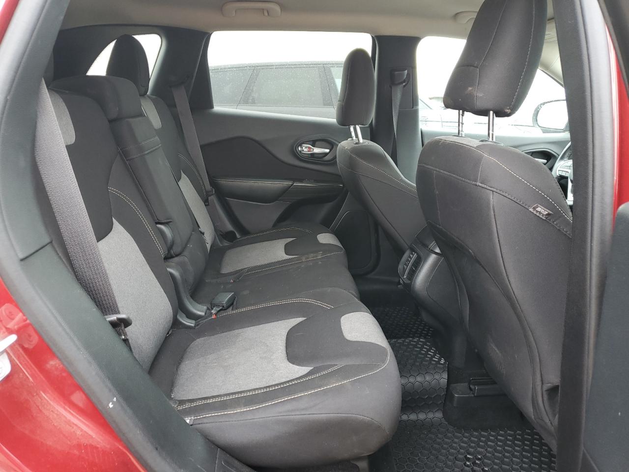 2014 Jeep Cherokee Latitude VIN: 1C4PJMCS1EW219876 Lot: 66400585