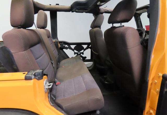 Parquets JEEP WRANGLER 2012 Pomarańczowy