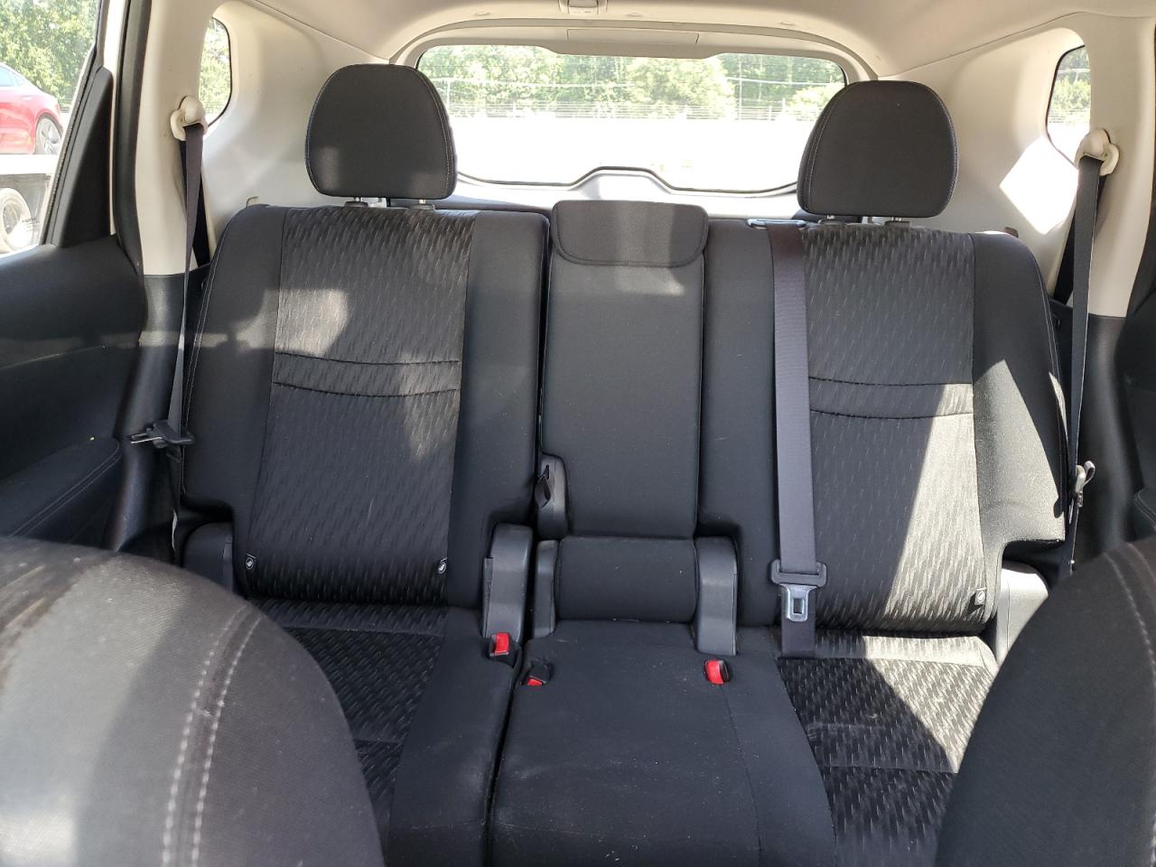 KNMAT2MT2HP592015 2017 Nissan Rogue S