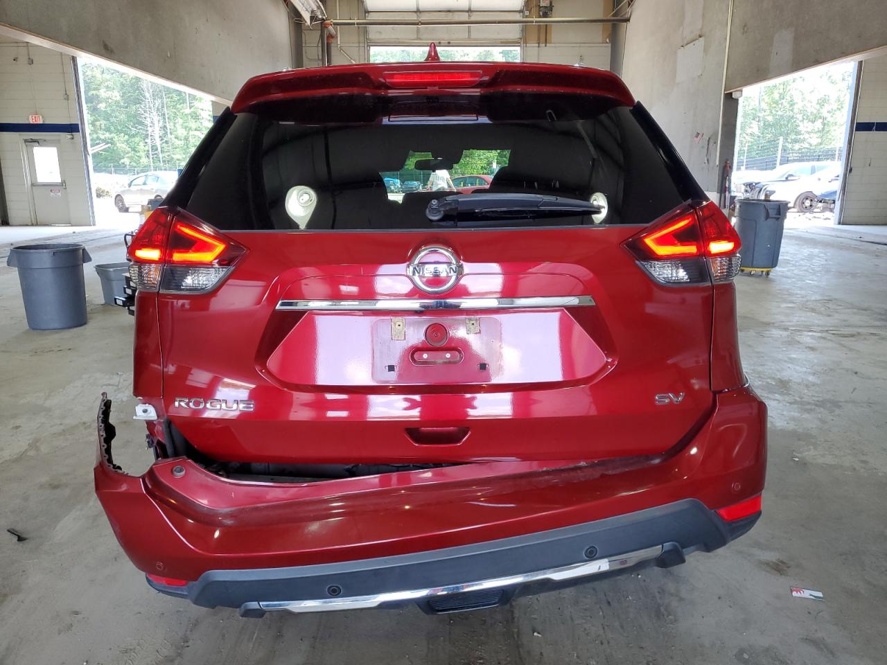 2019 Nissan Rogue S VIN: 5N1AT2MT2KC800081 Lot: 64792485