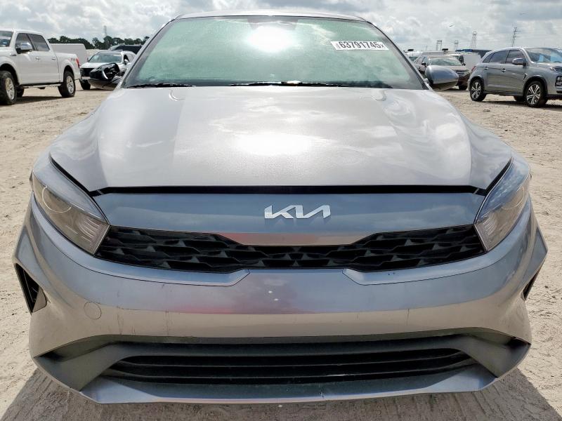  KIA FORTE 2024 Szary