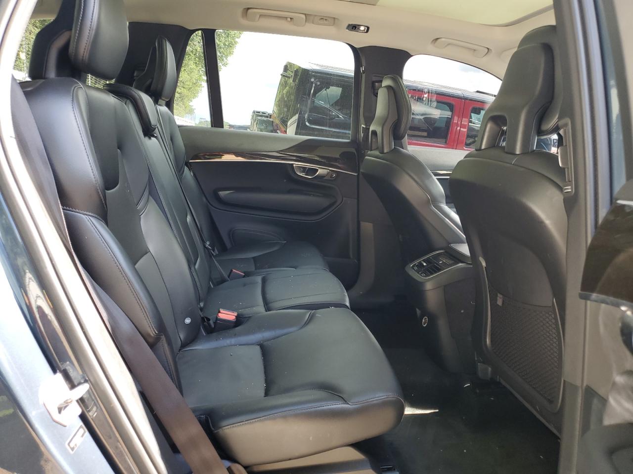 2018 Volvo Xc90 T5 VIN: YV4102PK2J1351685 Lot: 64781265
