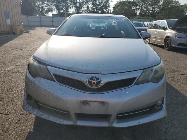  TOYOTA CAMRY 2014 Silver