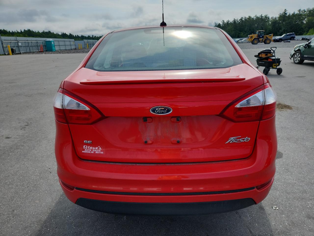 2015 Ford Fiesta Se VIN: 3FADP4BJ4FM196692 Lot: 64141705