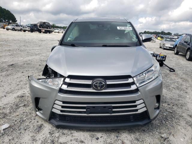  TOYOTA HIGHLANDER 2017 Silver