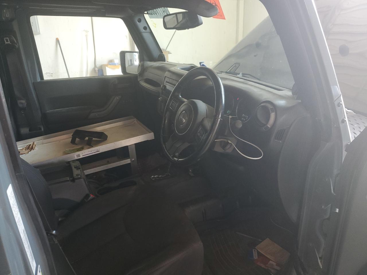 2014 Jeep Wrangler Unlimited Sport VIN: 1C4BJWKG6EL138988 Lot: 64777385