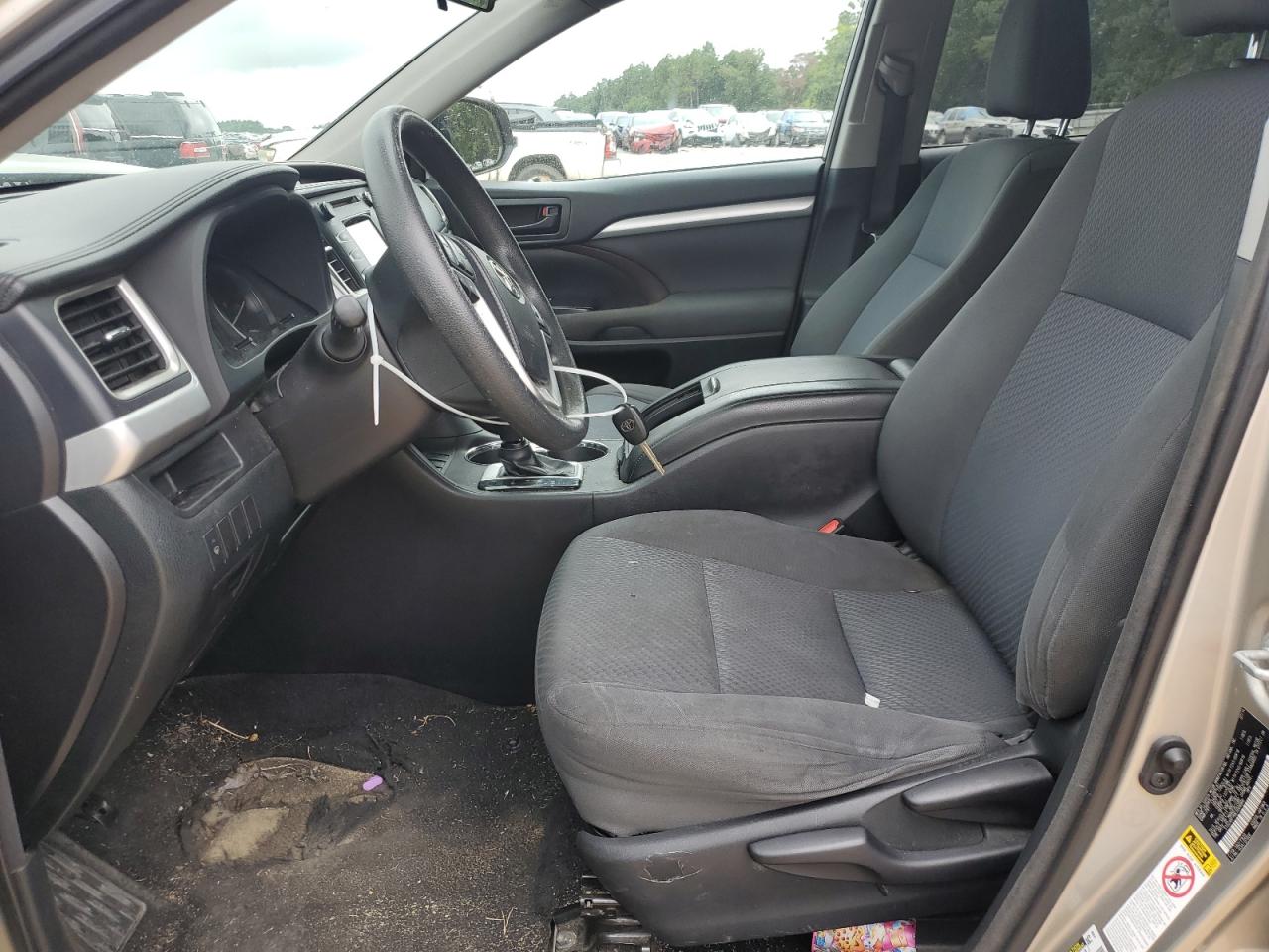 2014 Toyota Highlander Le VIN: 5TDZARFH9ES008866 Lot: 65965375