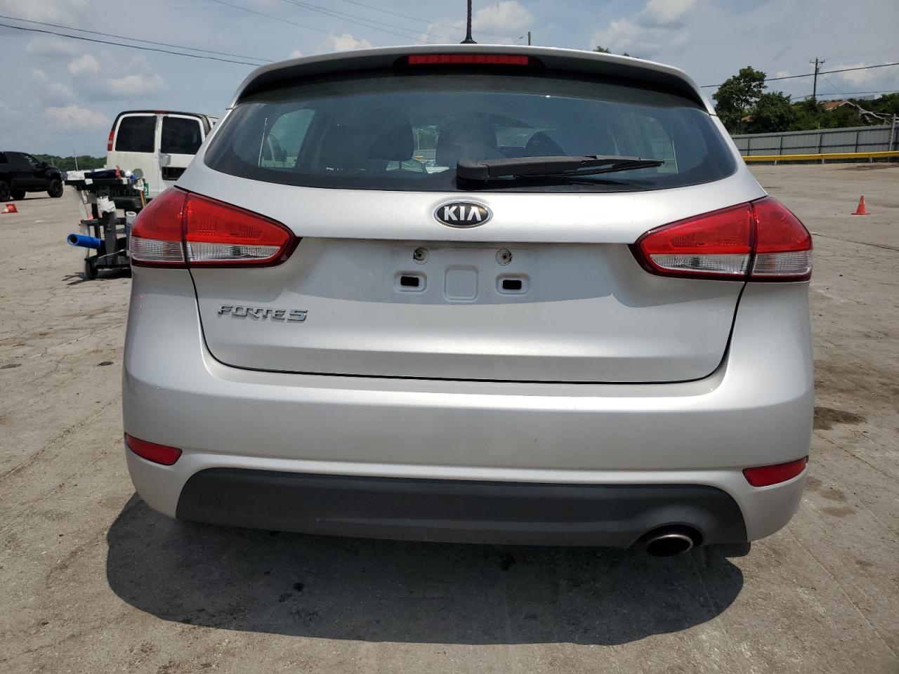 2017 Kia Forte Lx VIN: KNAFK5A83H5677738 Lot: 67112315
