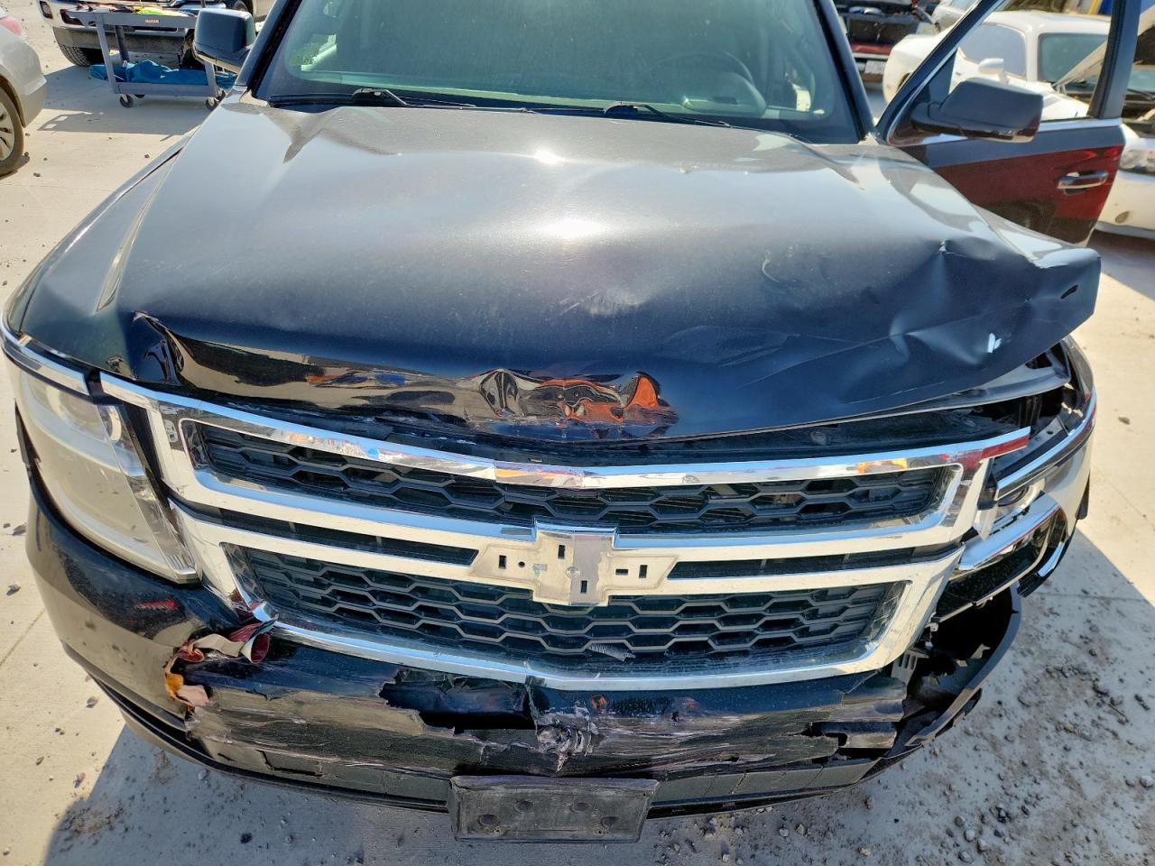 2015 Chevrolet Suburban K1500 Lt VIN: 1GNSKJKC0FR196341 Lot: 64077935