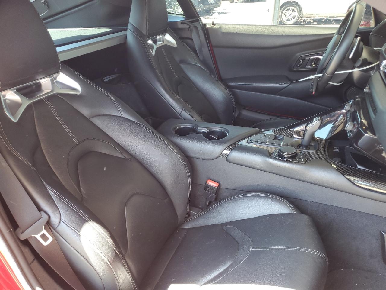 2021 Toyota Supra Base VIN: WZ1DB0C03MW035630 Lot: 65410555