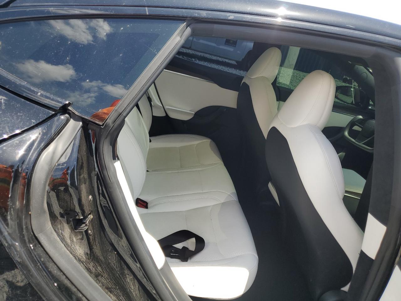 2022 Tesla Model S VIN: 5YJSA1E55NF476866 Lot: 64083145