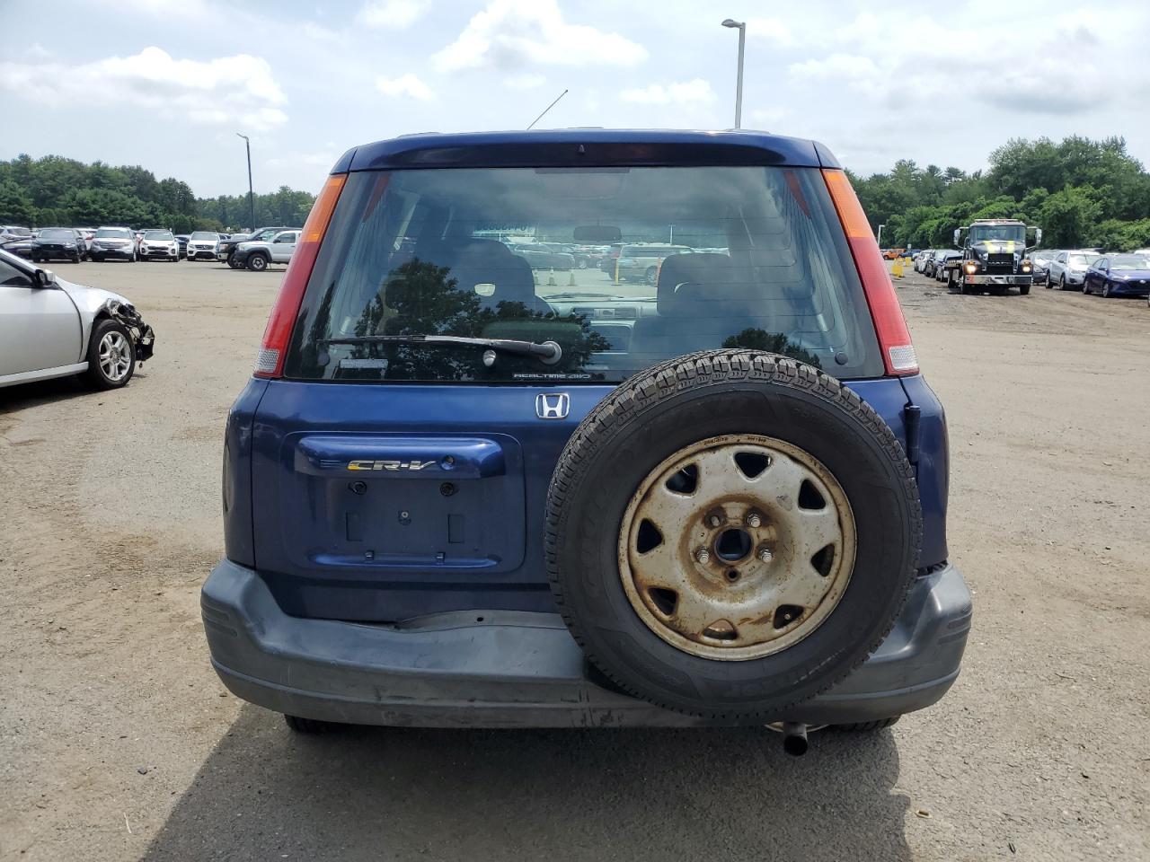 1998 Honda Cr-V Lx VIN: JHLRD1848WC061597 Lot: 64435695