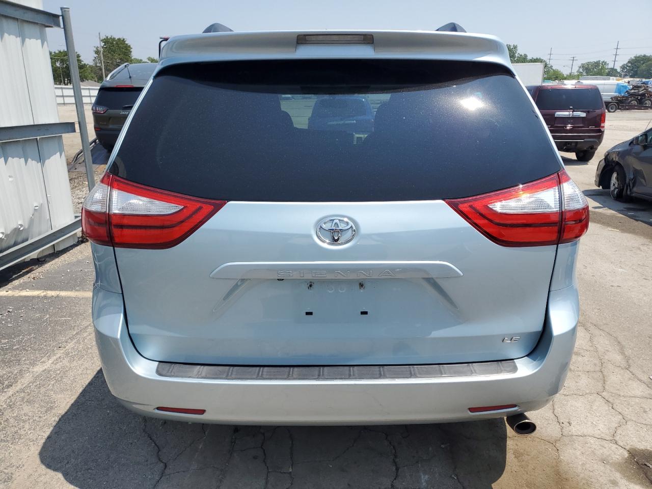 2015 Toyota Sienna Le VIN: 5TDKK3DC6FS577369 Lot: 63610095
