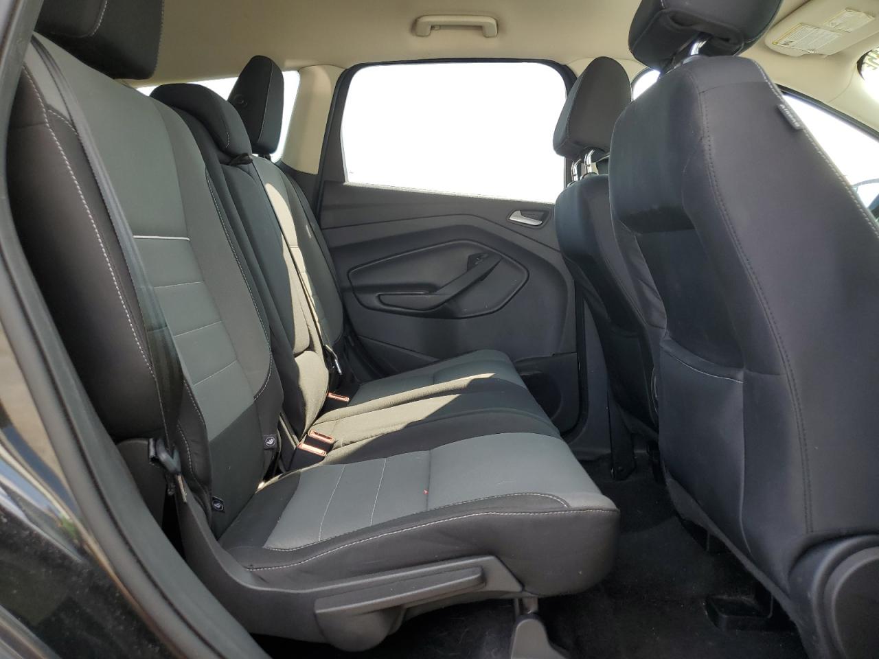 2015 Ford Escape Se VIN: 1FMCU9GX1FUC18986 Lot: 64386515