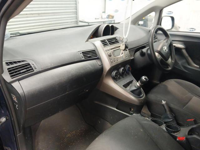 2010 TOYOTA VERSO T2 V