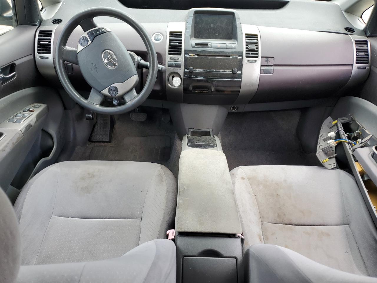 2004 Toyota Prius VIN: JTDKB20U740097754 Lot: 63420125