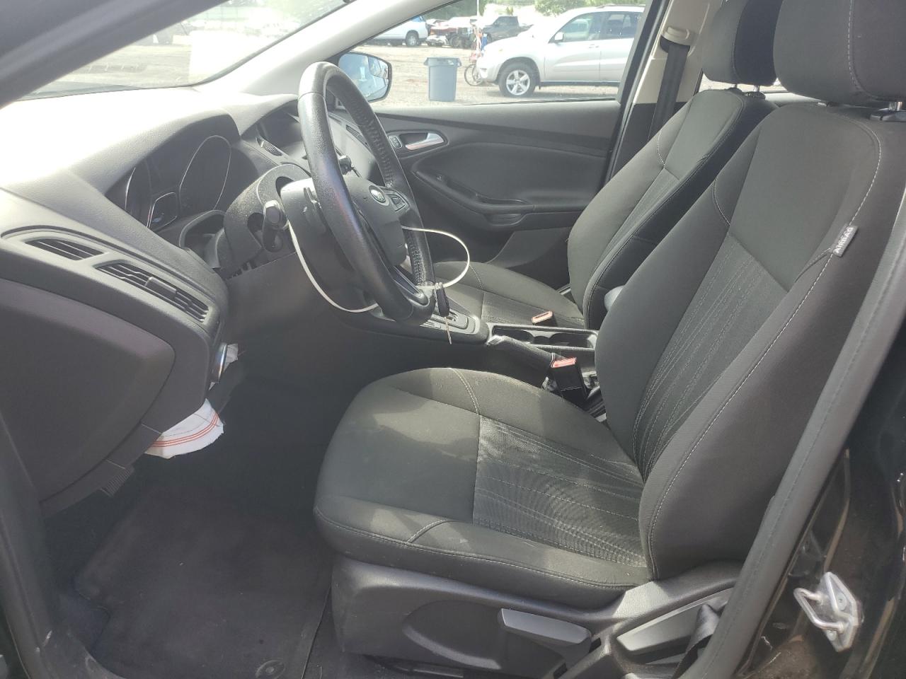 2016 Ford Focus Se VIN: 1FADP3K27GL308794 Lot: 64929645