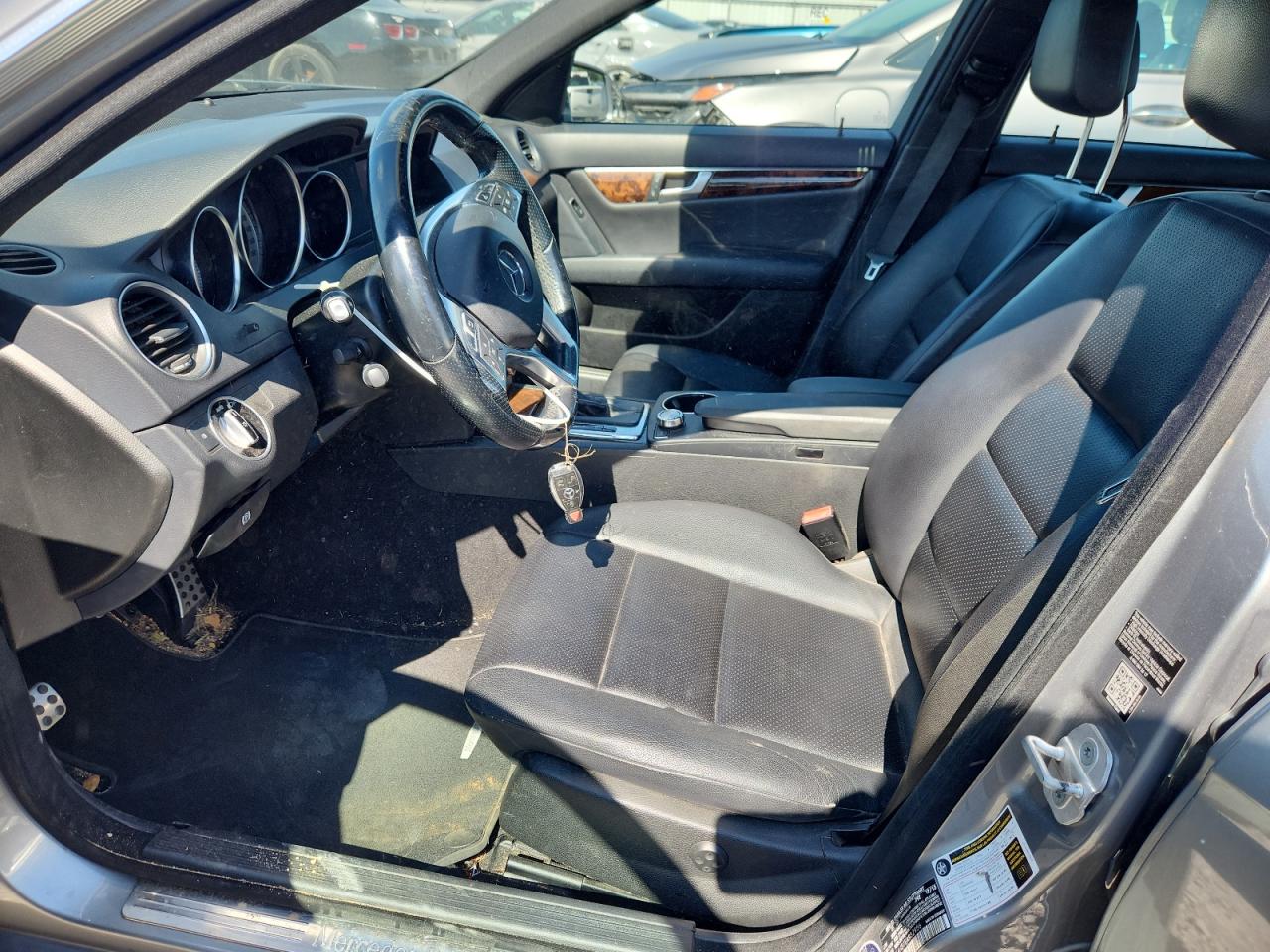 2014 Mercedes-Benz C 250 VIN: WDDGF4HB7EA932956 Lot: 64195735