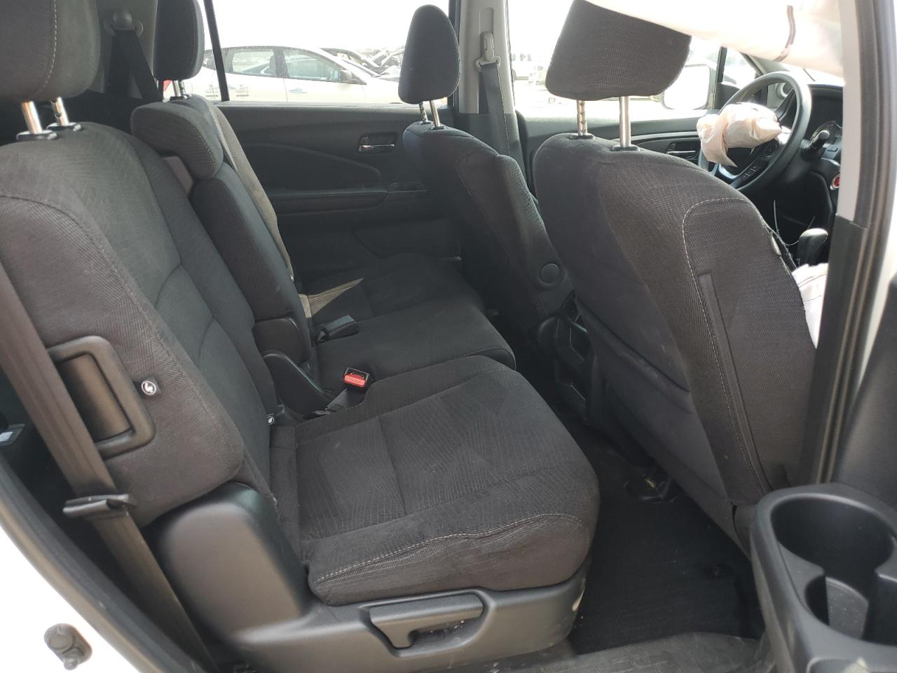 2018 Honda Pilot Lx VIN: 5FNYF6H12JB046627 Lot: 65638735