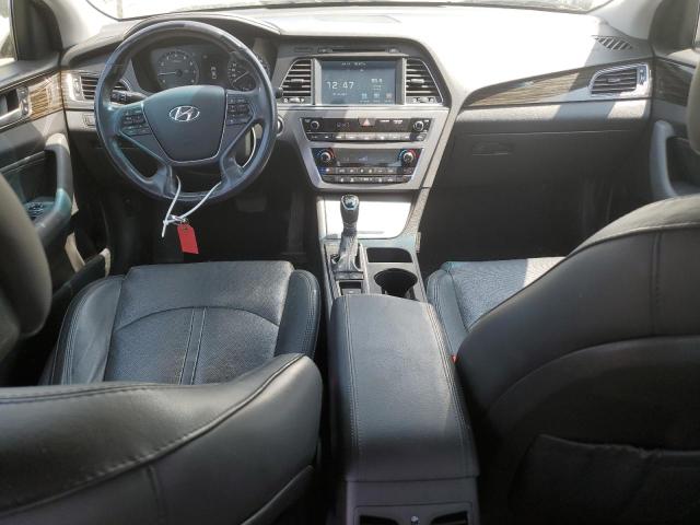 Sedans HYUNDAI SONATA 2017 Srebrny